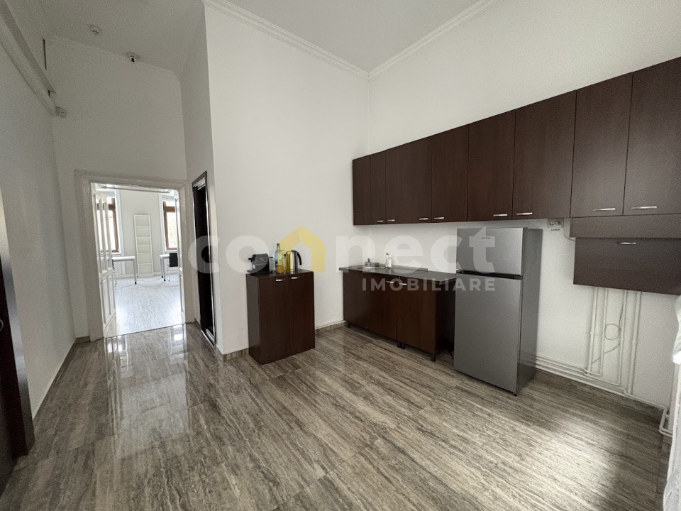 Spatii birouri de inchiriat Cluj-Napoca Centru / Eroilor 9