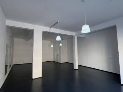 Spatii comerciale de inchiriat Floresti Stejarului imagine mica 3