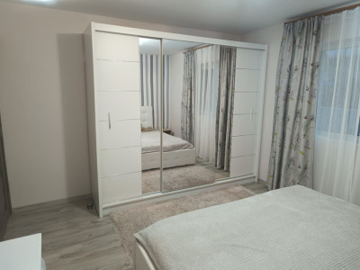 Case de vanzare Sannicoara imagine mica 5