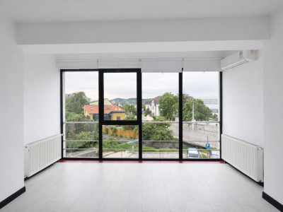 Spatii birouri de inchiriat Cluj-Napoca Centru imagine mica 3