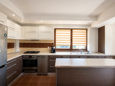 Apartament de închiriat | 2 camere | Parcare | Florești, zona Valea Gârbăului