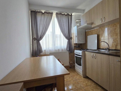 Vanzare apartament Cluj - zona Pta 1 Mai - Rivus