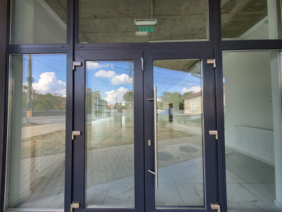 Spatii comerciale de inchiriat Cluj-Napoca Exterior Est imagine mica 5
